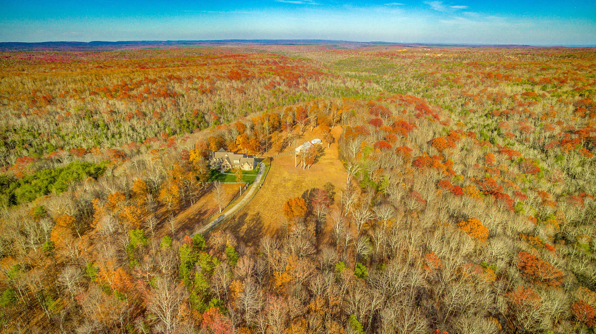 6642 Gray Fryar Road Signal Mountain, TN 37377 - Photo 4 of 91 6620 Gray Fryar Road Aerials-5