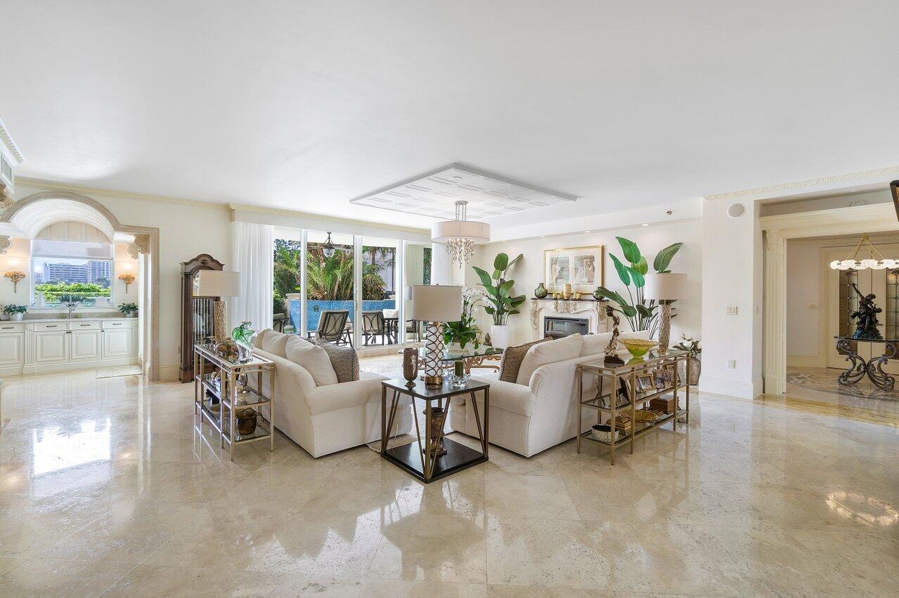 600 Southeast 5th Avenue, Unit 108S Boca Raton, FL 33432 - Photo 4 of 50 003-600Southeast5thAvenue-108S-BocaRaton