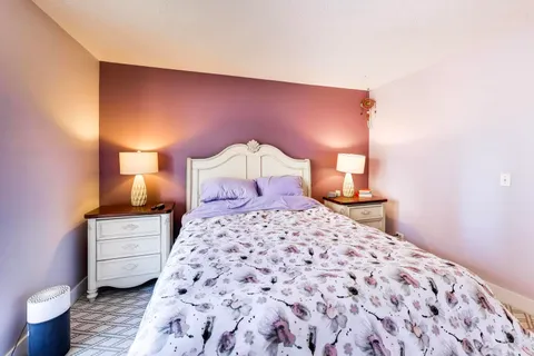 $319,000 | 350 West Belden Avenue, Unit 511, Chicago, IL 60614