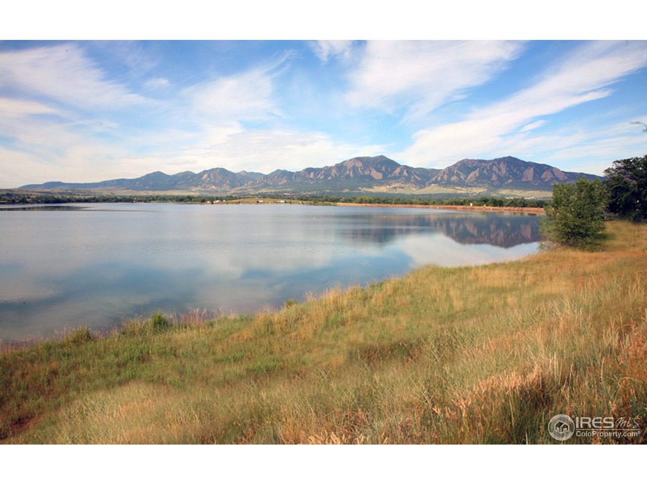 1043 Ravenwood Road Boulder, CO 80303 - Photo 16 of 18 Baseline Lake
