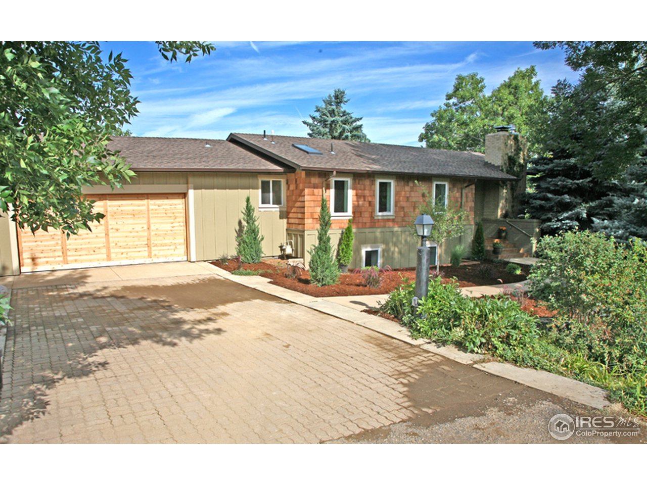 1043 Ravenwood Road Boulder, CO 80303 - Photo 5 of 18 Private Driveway