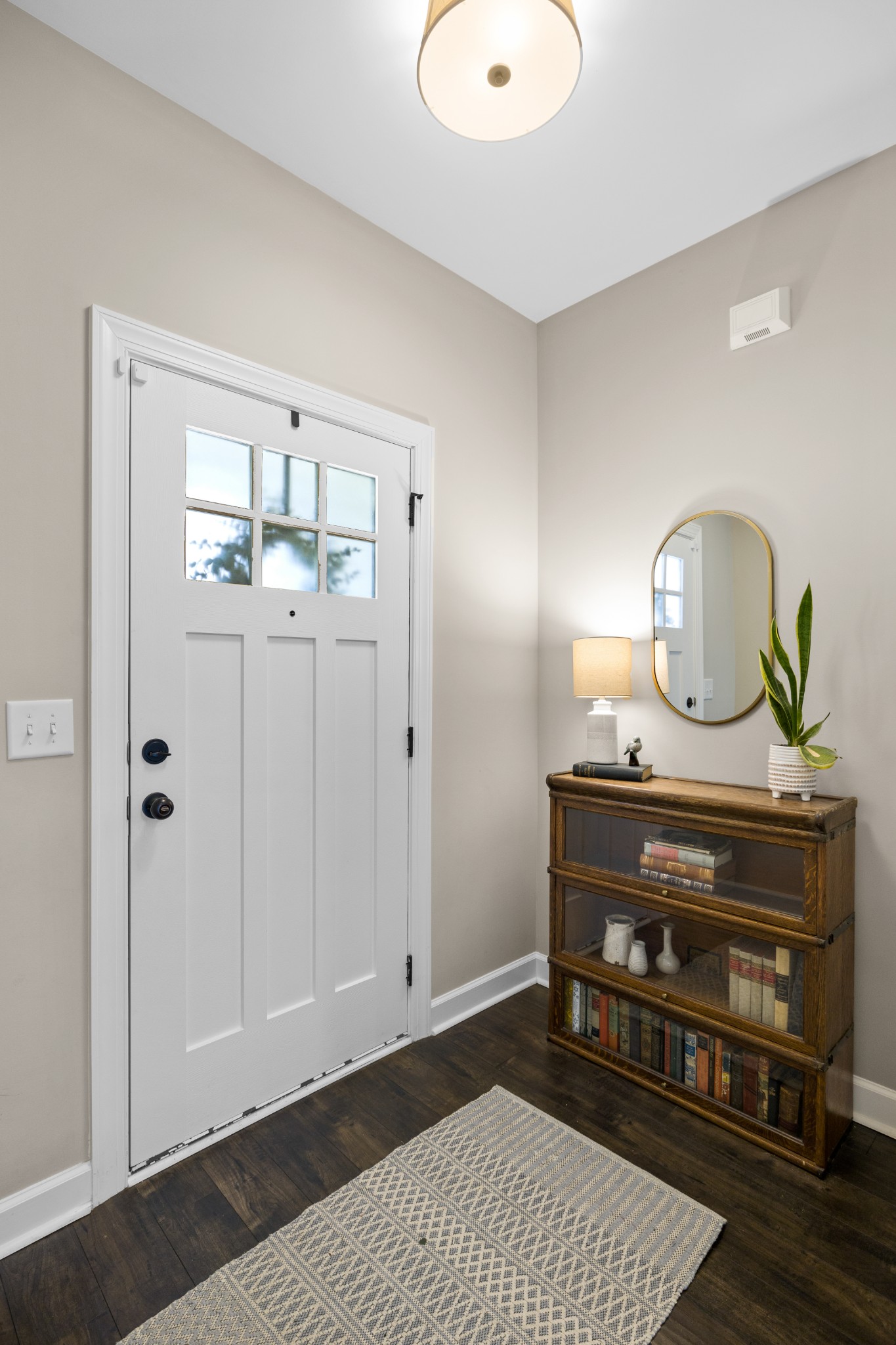 1006 Garrison Way Spring Hill, TN 37174 - Photo 8 of 46 a view of a livingroom with furniture