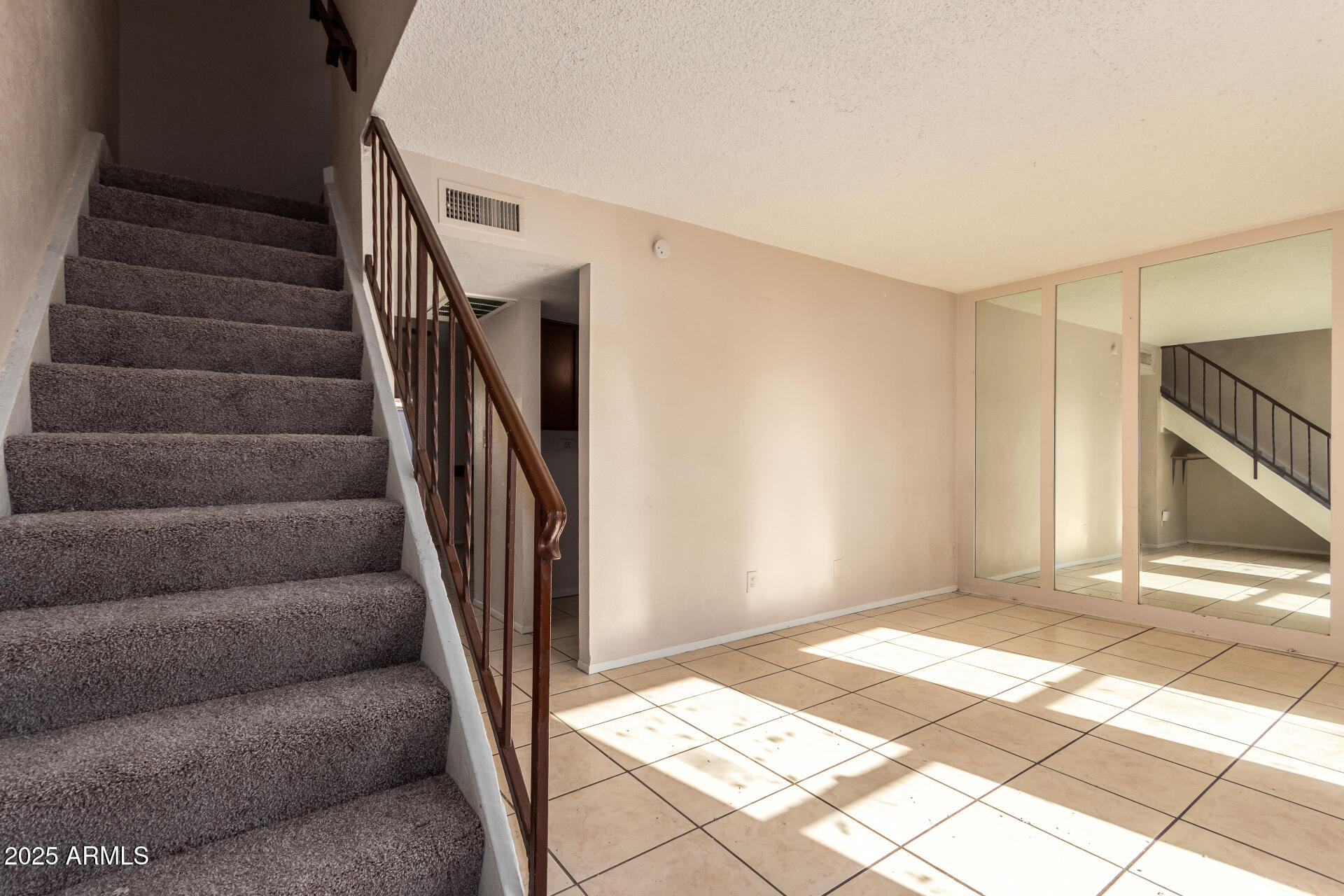 4625 West Thomas Road, Unit 43 Phoenix, AZ 85031 - Photo 4 of 26 a view of an entryway