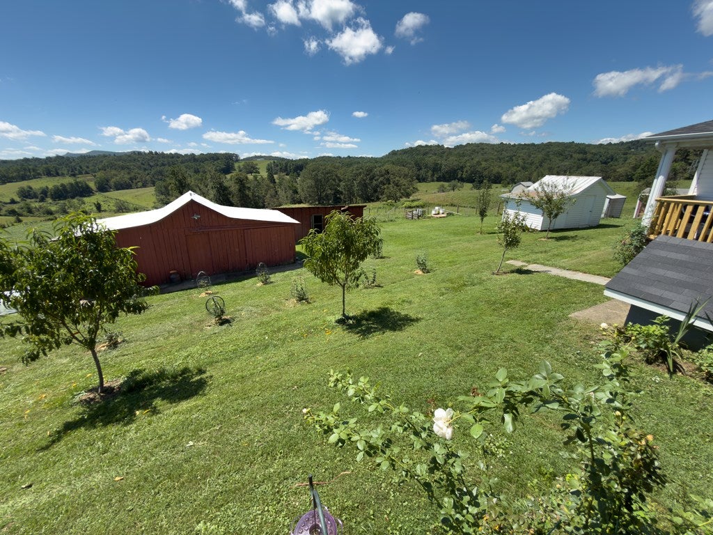 7038 Pipers Gap Road Galax, VA 24333 - Photo 36 of 76 Gallery Image 36