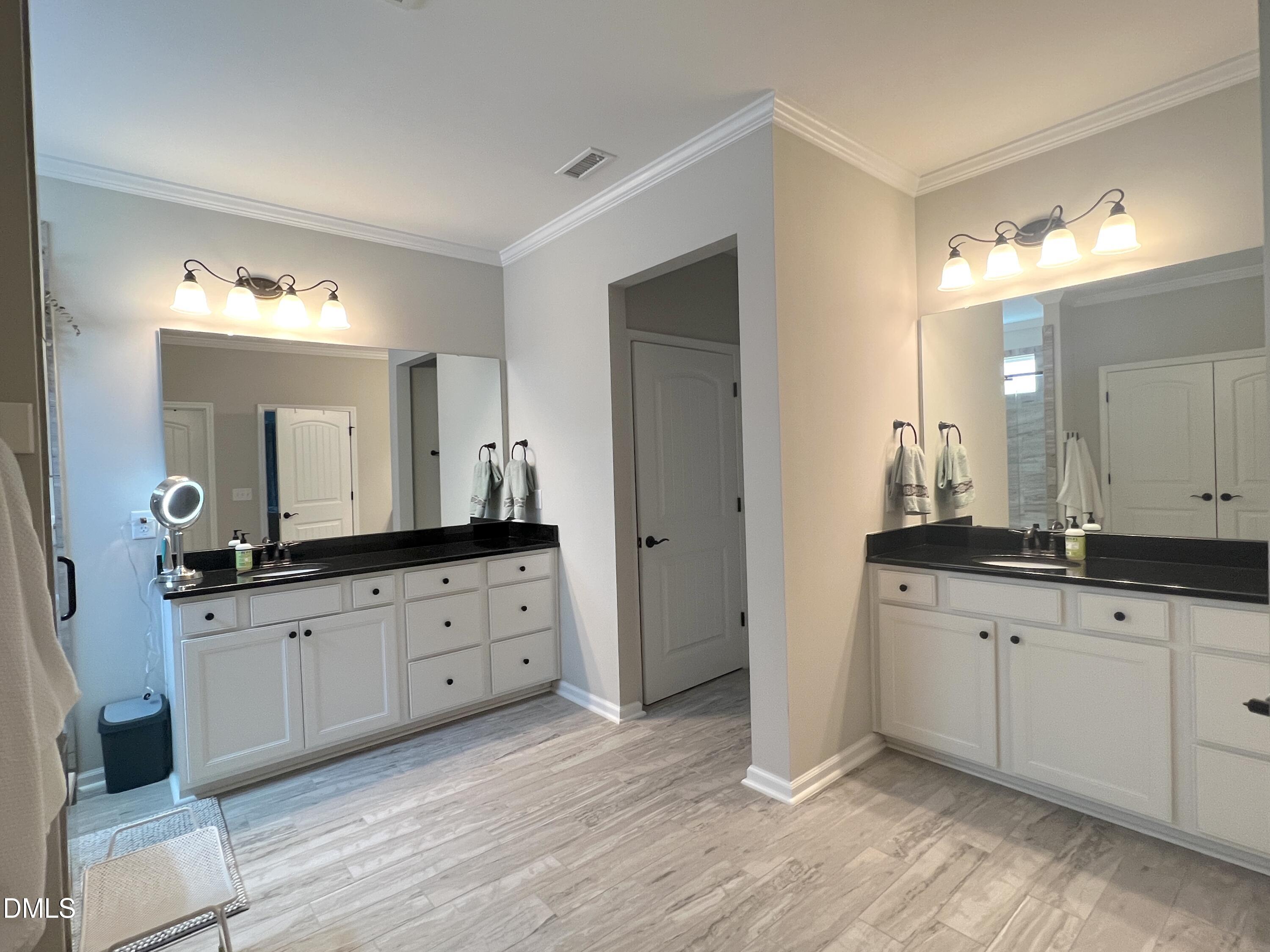 236 Oakmere Drive Cary, NC 27513 - Photo 20 of 49 IMG_6882