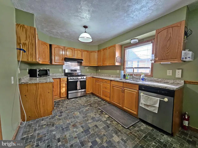 $134,900 | 424 Covert Avenue, Tyrone, PA 16686