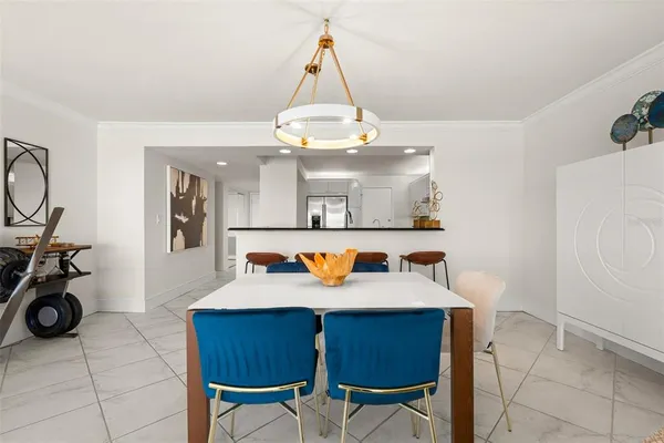 $6,500 | 1750 Benjamin Franklin Drive, Unit 8D, Sarasota, FL 34236