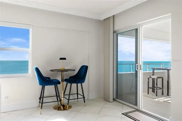 $6,500 | 1750 Benjamin Franklin Drive, Unit 8D, Sarasota, FL 34236