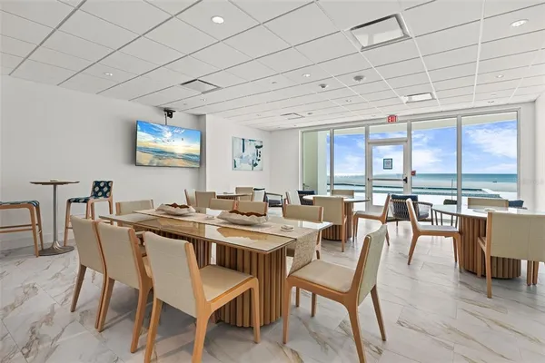 $6,500 | 1750 Benjamin Franklin Drive, Unit 8D, Sarasota, FL 34236