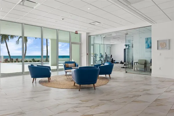 $6,500 | 1750 Benjamin Franklin Drive, Unit 8D, Sarasota, FL 34236