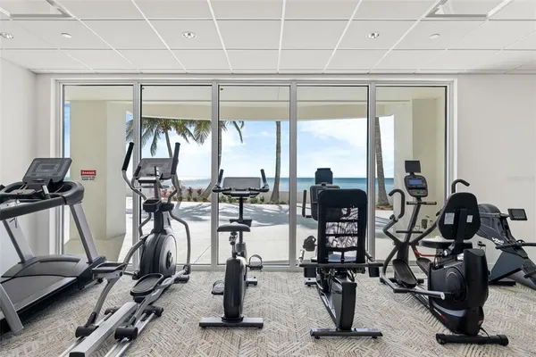 $6,500 | 1750 Benjamin Franklin Drive, Unit 8D, Sarasota, FL 34236