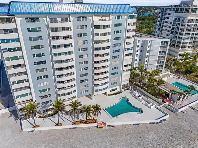 $6,000 | 1750 Benjamin Franklin Drive, Unit 8D, Sarasota, FL 34236