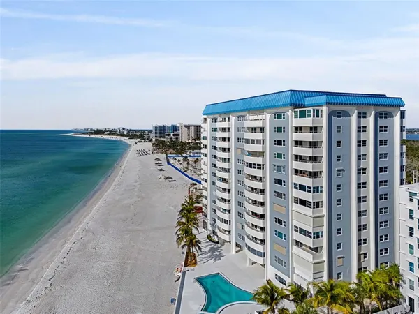 $6,500 | 1750 Benjamin Franklin Drive, Unit 8D, Sarasota, FL 34236