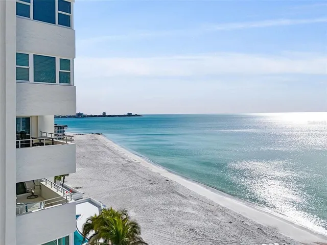 $6,000 | 1750 Benjamin Franklin Drive, Unit 8D, Sarasota, FL 34236