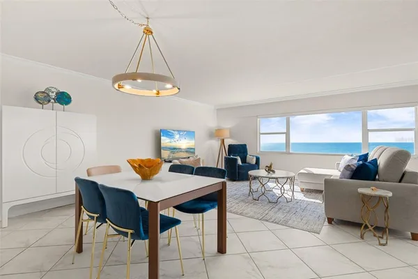 $6,500 | 1750 Benjamin Franklin Drive, Unit 8D, Sarasota, FL 34236