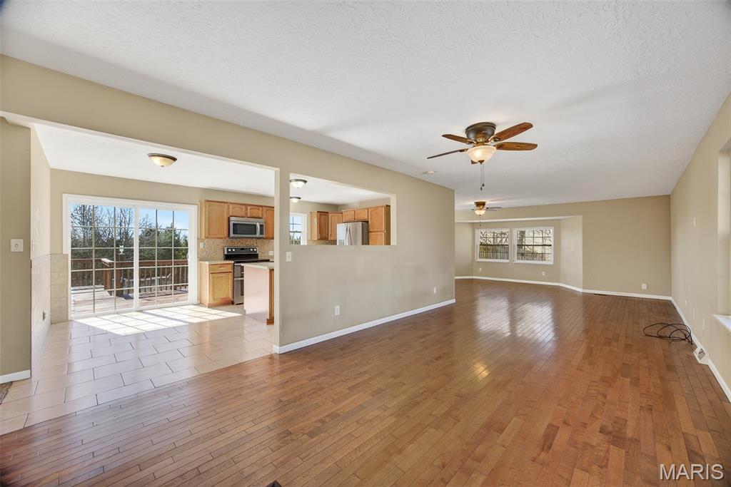 32262 Hwy Ac Lebanon, MO 65536 - Photo 8 of 63