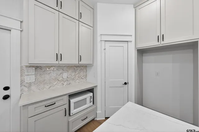 $339,900 | 309 North Loveless Street, Bullard, TX 75757