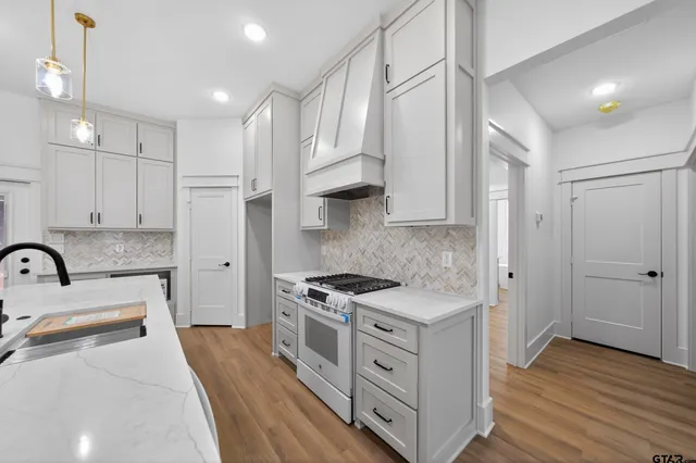 $339,900 | 309 North Loveless Street, Bullard, TX 75757