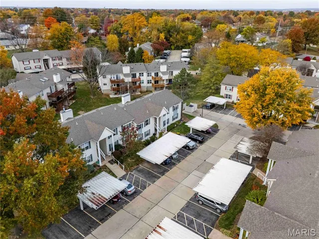 $129,900 | 61 Sugar Ridge Court, Unit 3, St. Peters, MO 63376