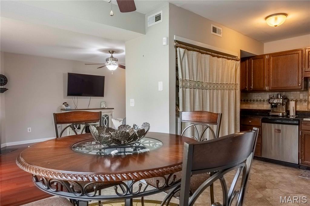 61 Sugar Ridge Court, Unit 3 St. Peters, MO 63376 - Photo 8 of 28