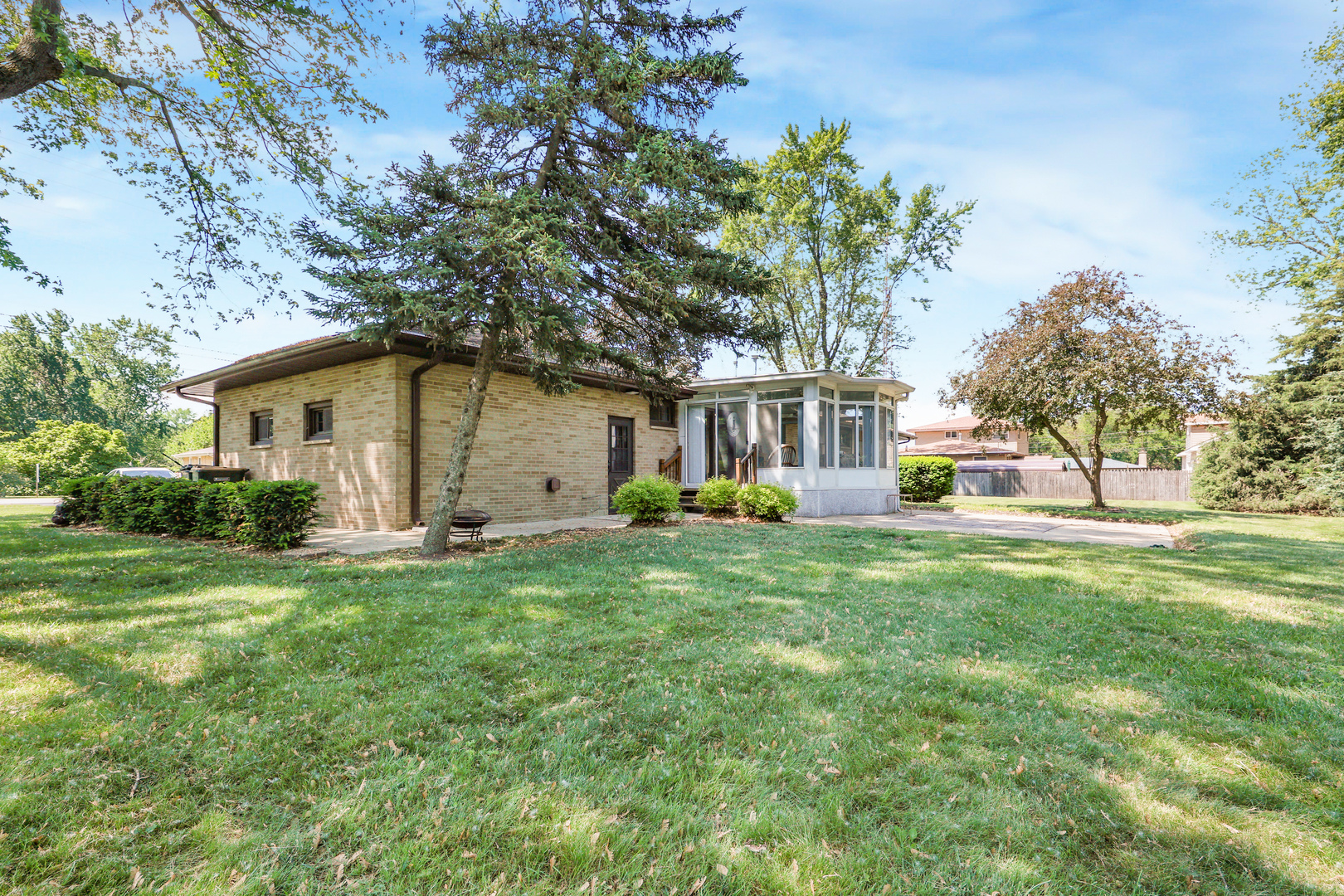 480 West Kennedy Road Braidwood, IL 60408 - Photo 23 of 25 a view of a house with backyard and a tree