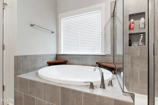 $550,000 | 549 Kings Glen Way, Wake Forest, NC 27587