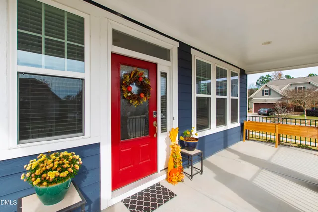 $550,000 | 549 Kings Glen Way, Wake Forest, NC 27587