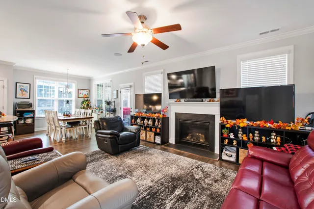 $550,000 | 549 Kings Glen Way, Wake Forest, NC 27587