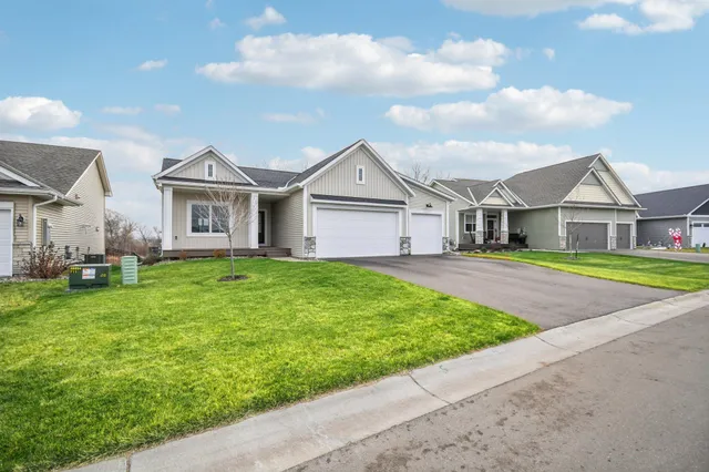 $640,000 | 1732 Spruce Street, Farmington, MN 55024