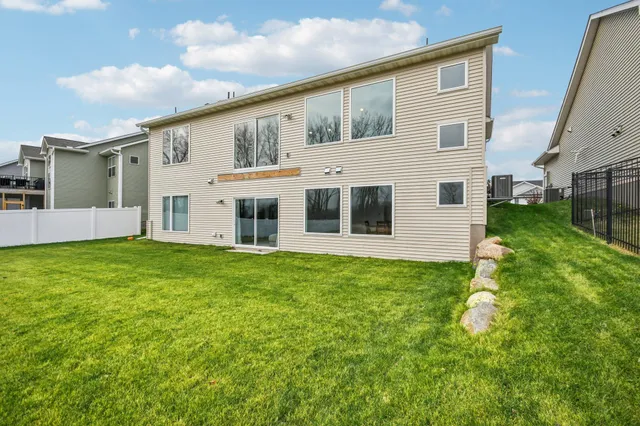 $640,000 | 1732 Spruce Street, Farmington, MN 55024