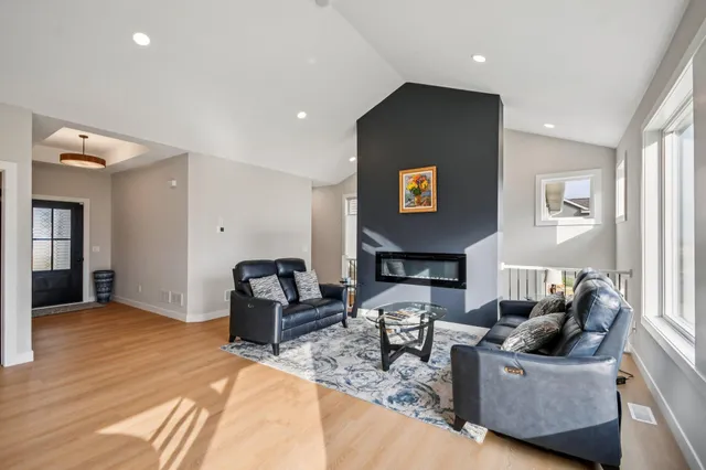 $640,000 | 1732 Spruce Street, Farmington, MN 55024