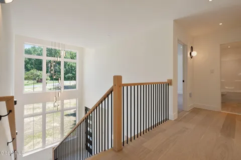 $675,000 | 1 Aspen Circle, Albany, NY 12208