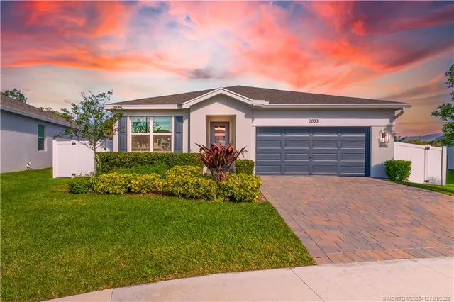 $549,900 | 2033 Northeast Ocean Dunes Drive, Jensen Beach, FL 34957