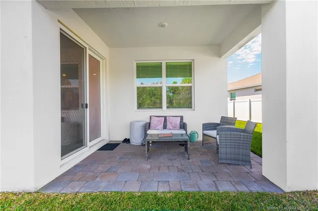 $549,900 | 2033 Northeast Ocean Dunes Drive, Jensen Beach, FL 34957