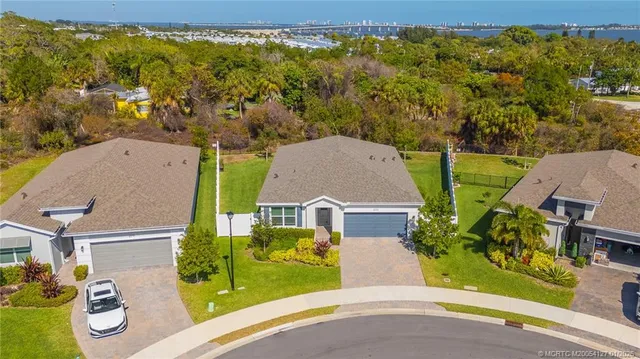 $549,900 | 2033 Northeast Ocean Dunes Drive, Jensen Beach, FL 34957