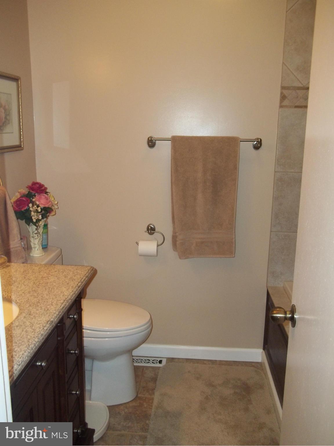 8331 Opal Road Warrenton, VA 20186 - Photo 14 of 30 Bath