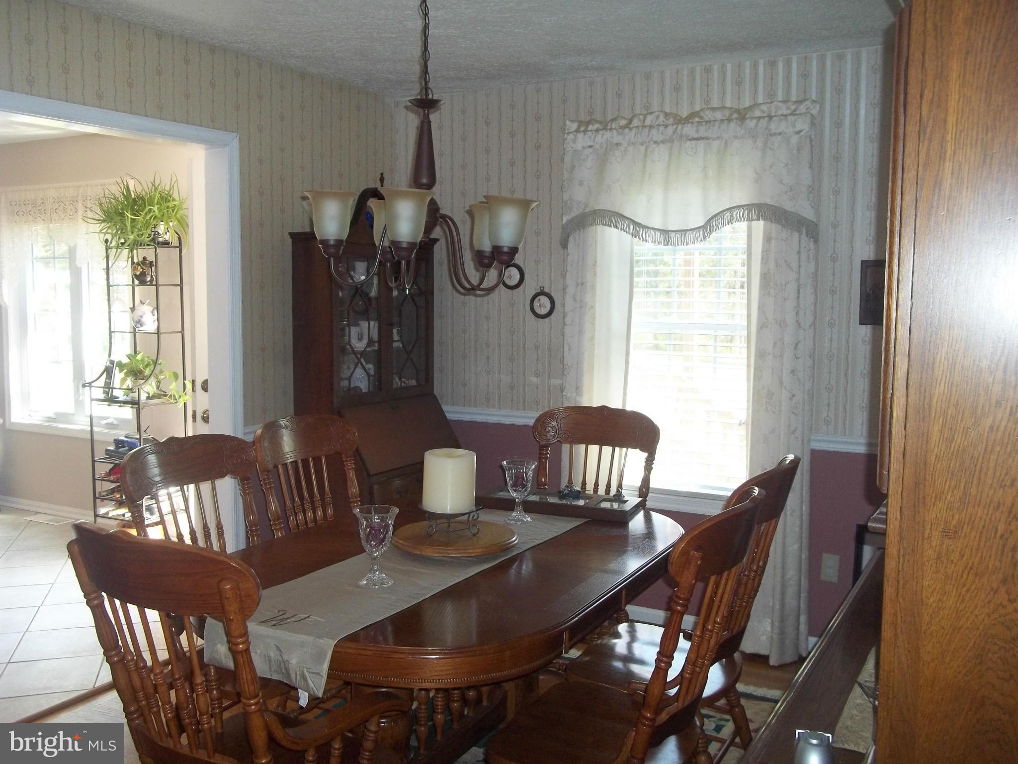 8331 Opal Road Warrenton, VA 20186 - Photo 23 of 30 Dining Room
