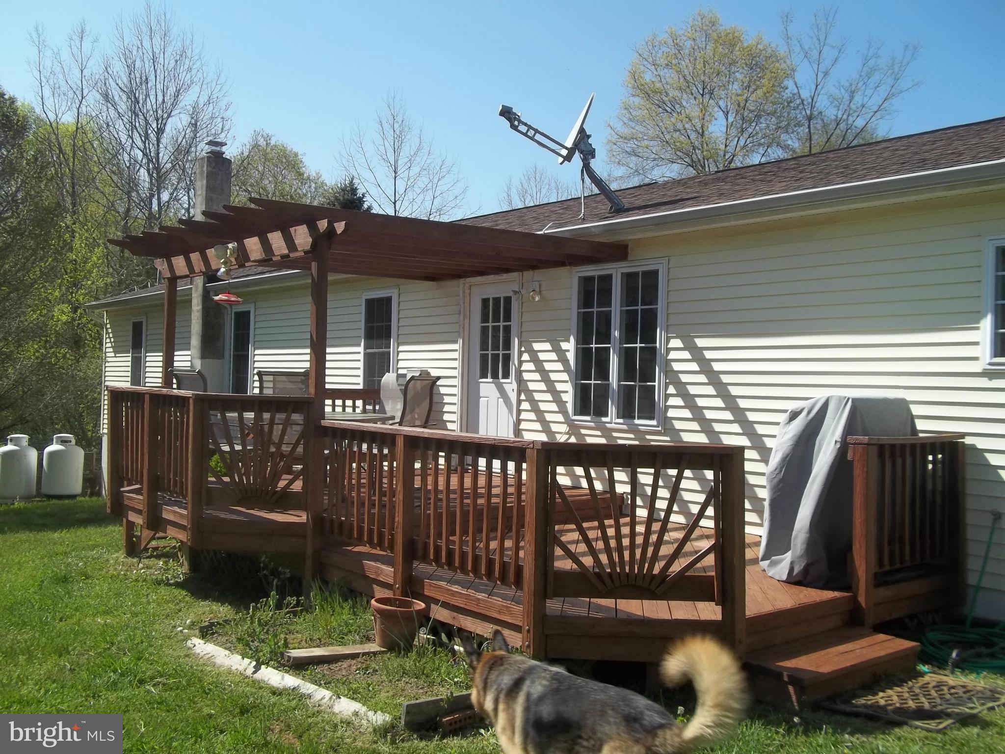 8331 Opal Road Warrenton, VA 20186 - Photo 24 of 30 Exterior (Rear)