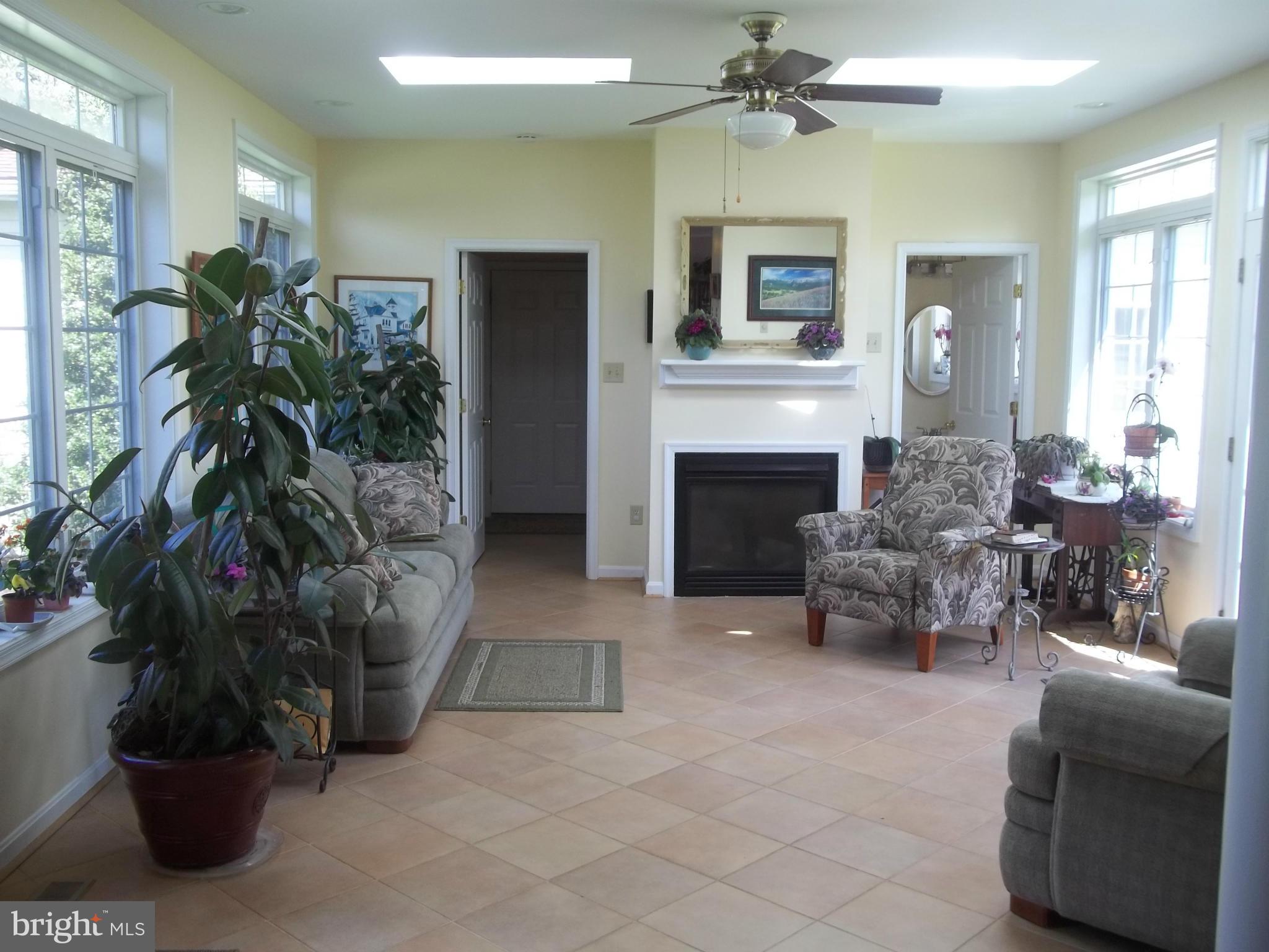 8331 Opal Road Warrenton, VA 20186 - Photo 5 of 30 Interior (General)