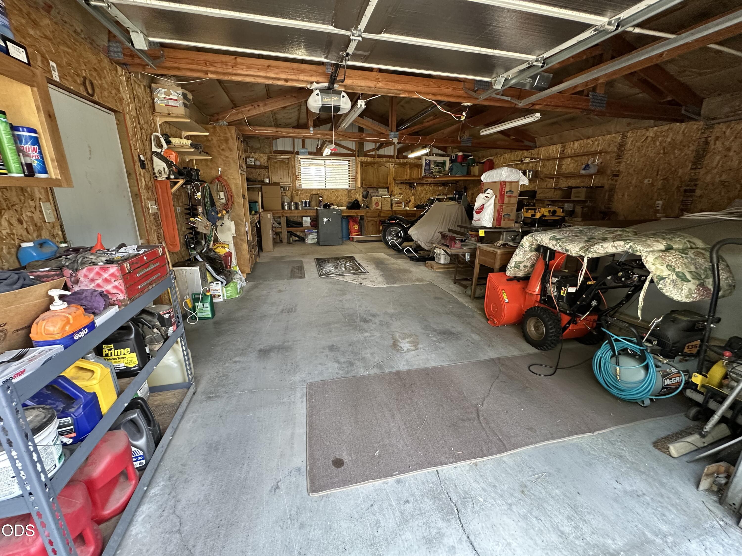 15531 Federal Road La Pine, OR 97739 - Photo 16 of 32