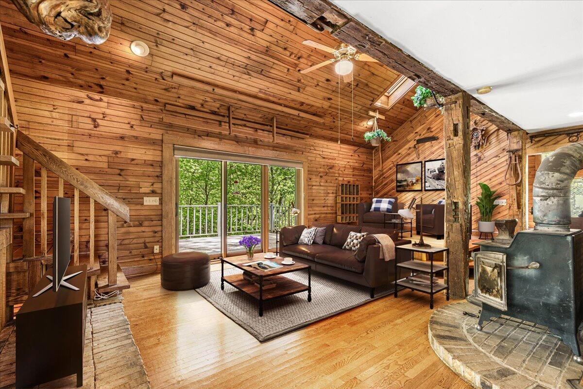 9561 Maple Tree Road Farmington, WI 53040 - Photo 10 of 55 Virtually Staged