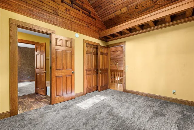 $525,000 | 9561 Maple Tree Road, Farmington, WI 53040