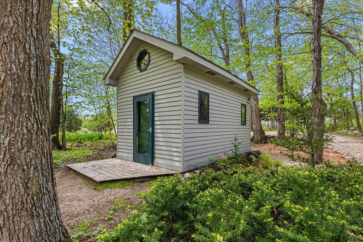 9561 Maple Tree Road Farmington, WI 53040 - Photo 32 of 55 Shed 1 Exterior