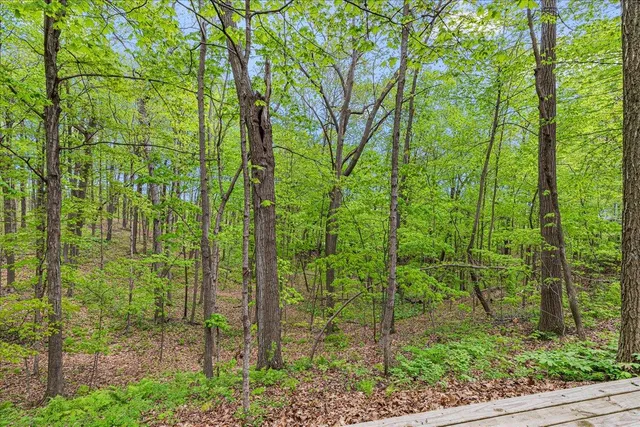 $525,000 | 9561 Maple Tree Road, Farmington, WI 53040