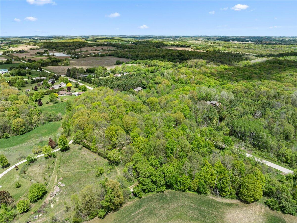 9561 Maple Tree Road Farmington, WI 53040 - Photo 46 of 55 Aerial View