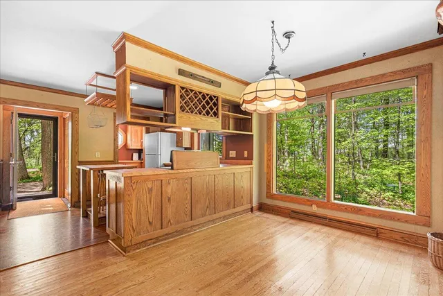 $525,000 | 9561 Maple Tree Road, Farmington, WI 53040