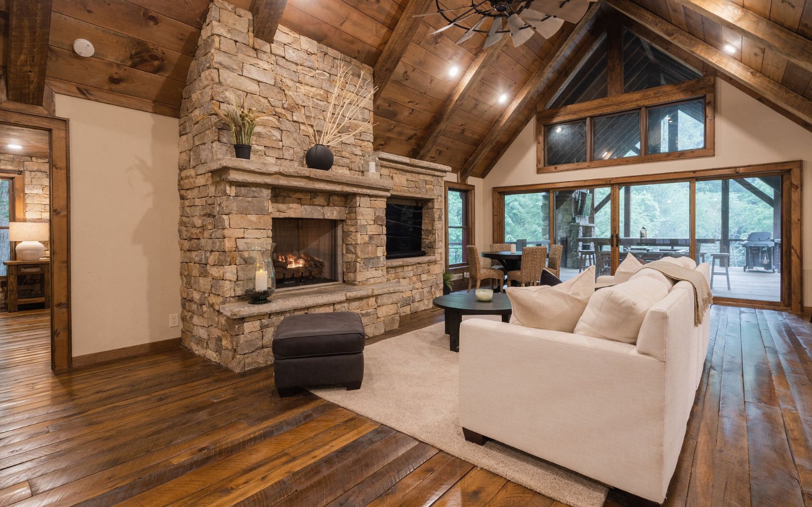 292 Bear Foot Drive Blue Ridge, GA 30513 - Photo 6 of 42 Additional View