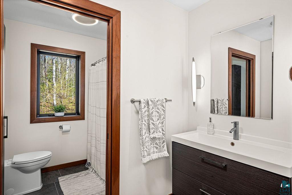5196 Eagle Lake Road Duluth, MN 55803 - Photo 36 of 51