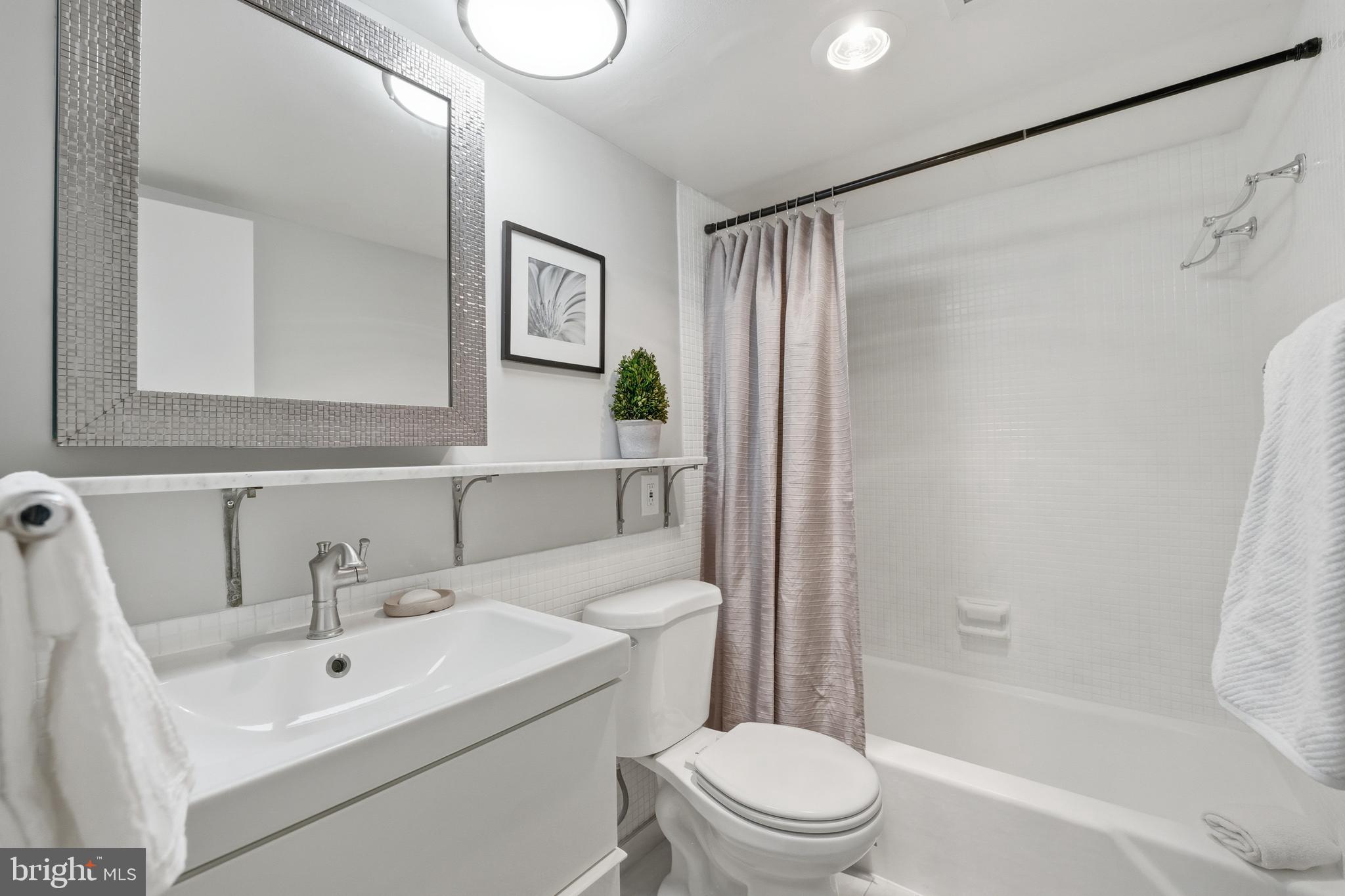 1245 4th Street Southwest, Unit E301 Washington, DC 20024 - Photo 16 of 31
