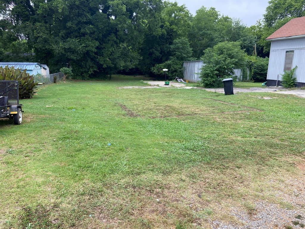a view of an outdoor space and yard